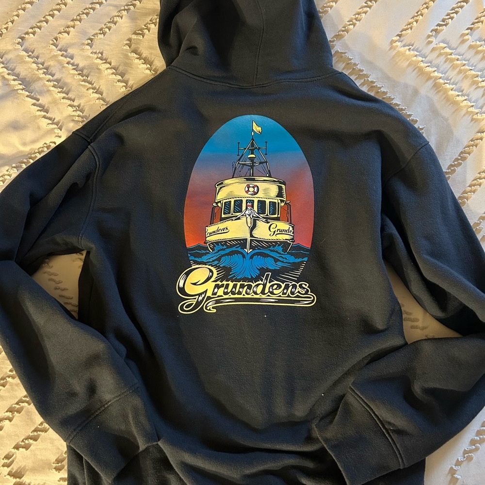 Grundéns Black Zip-Up Hoodie women’s small